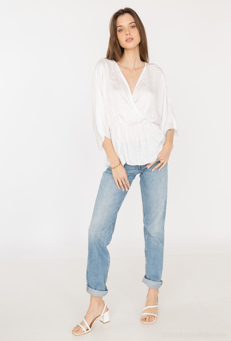 Blouse blanche cache-cœur