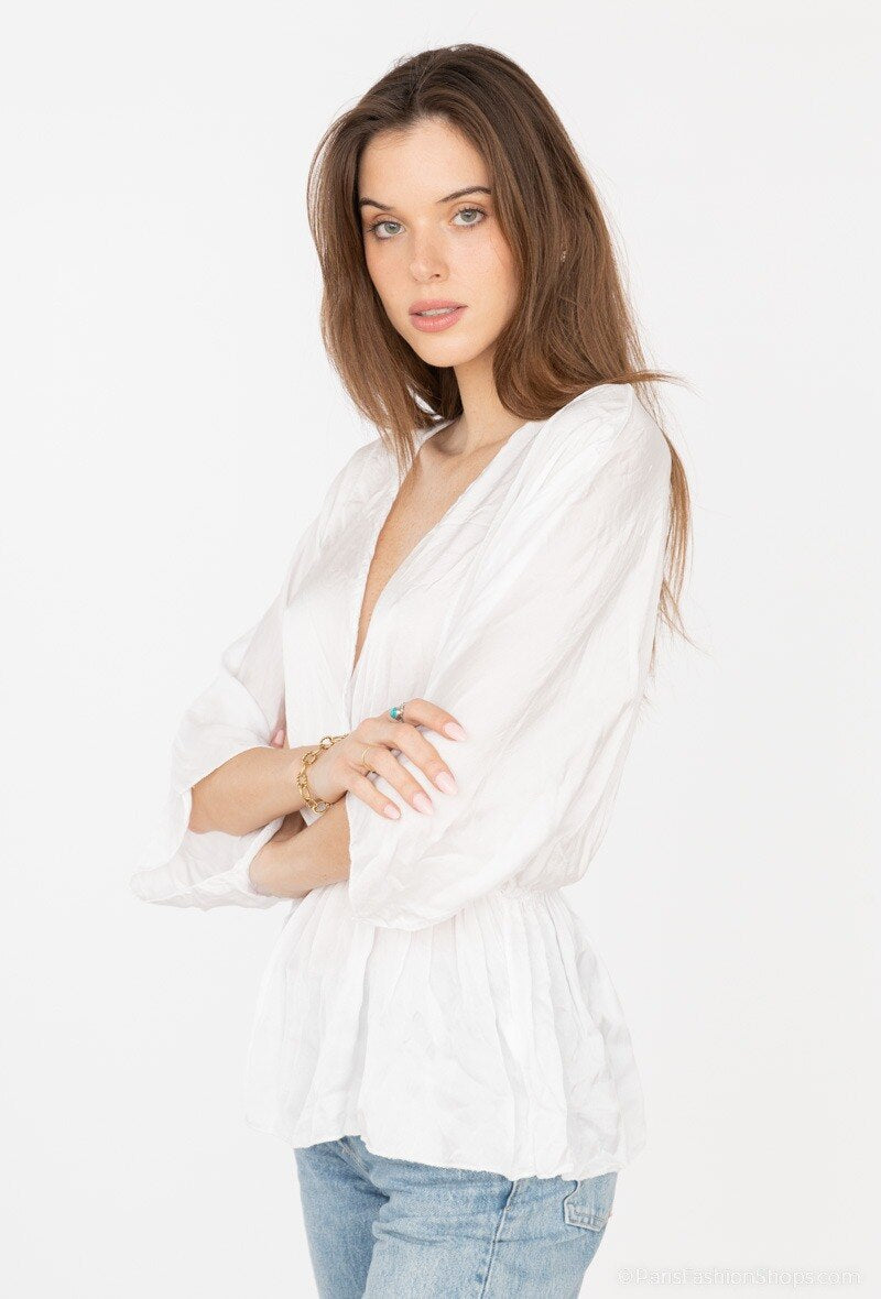 Blouse blanche cache-cœur